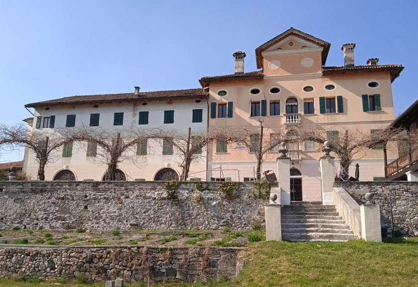 Villa degli Azzoni Avogadro, Italy
